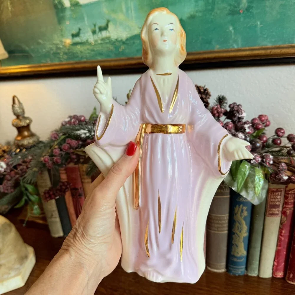 1950's Lady Planter/Head Vase Cream, Lilac and Gold Accents - Picture 14 of 14